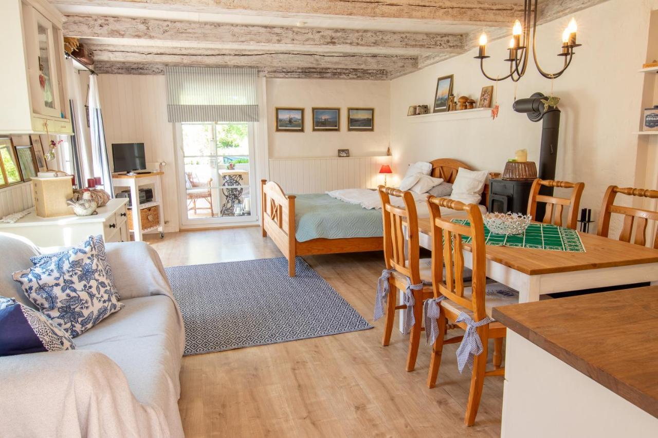 Uns Schuen Apartment Kröslin Екстериор снимка