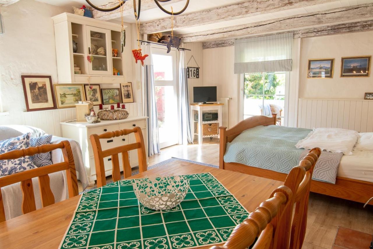 Uns Schuen Apartment Kröslin Екстериор снимка